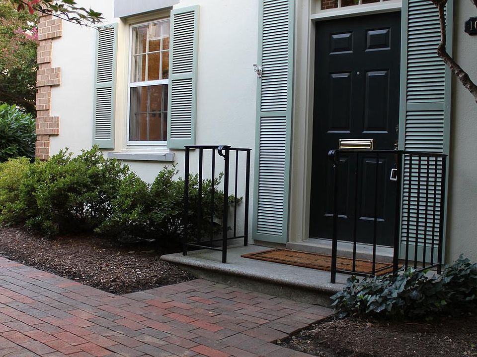 1st image of 1019 N Pitt St