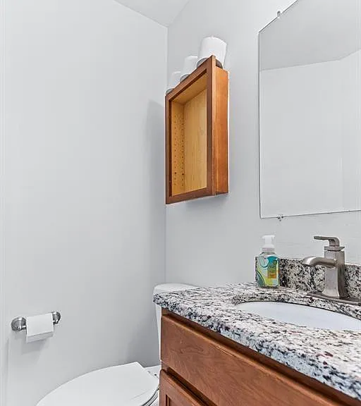 47086 Auburn Ct — Photo 11