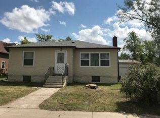 609 2nd Ave S, New Rockford, ND 58356