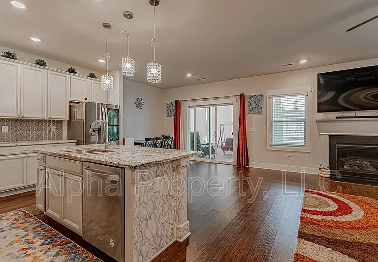 126 Pewter Cir — Photo 9