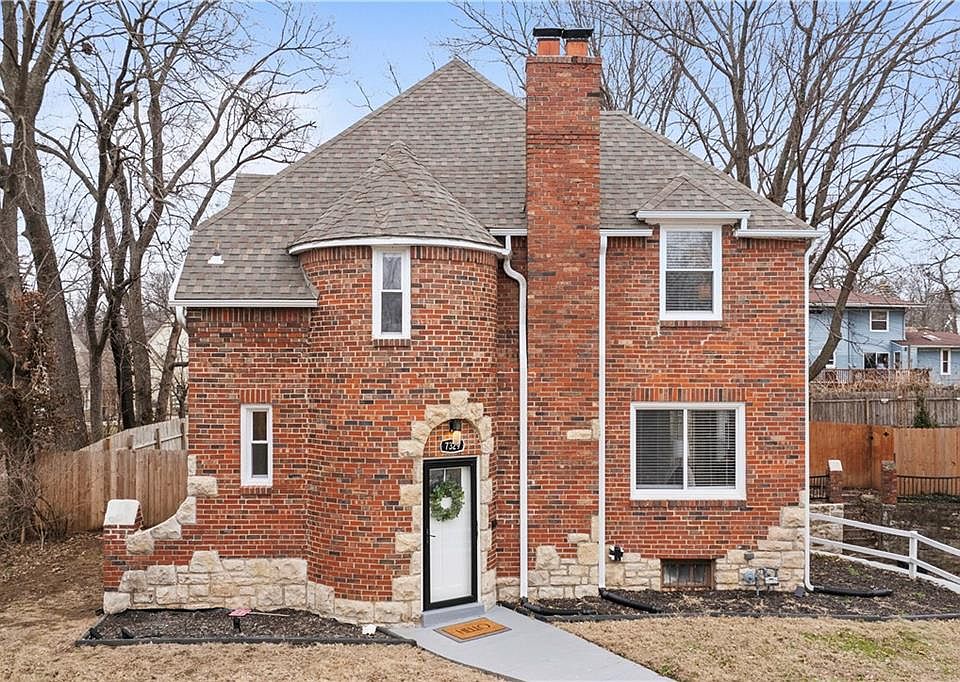 1st image of 7329 Forest Ave