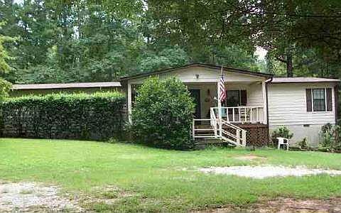 2nd image of 213 Hickory Point