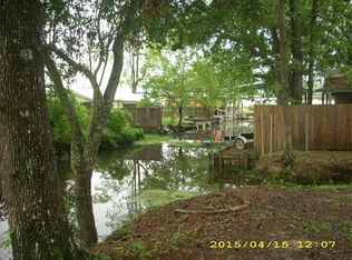 31926 Shelly Dr, Springfield, LA 70462