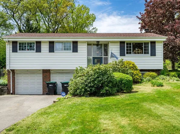 5264 Stella Dr, Gibsonia, PA 15044