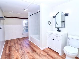 55 Swift St #2, Branford, CT 06405