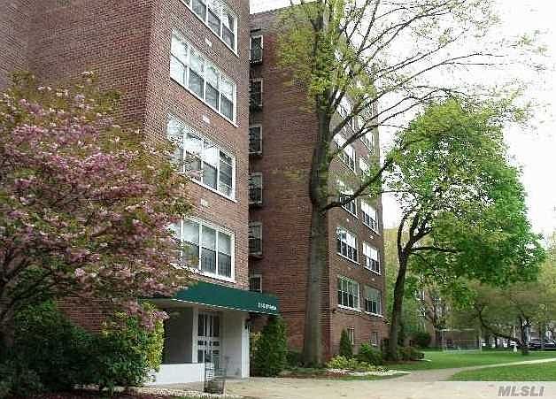 1st image of 21110 18th Ave APT 5J