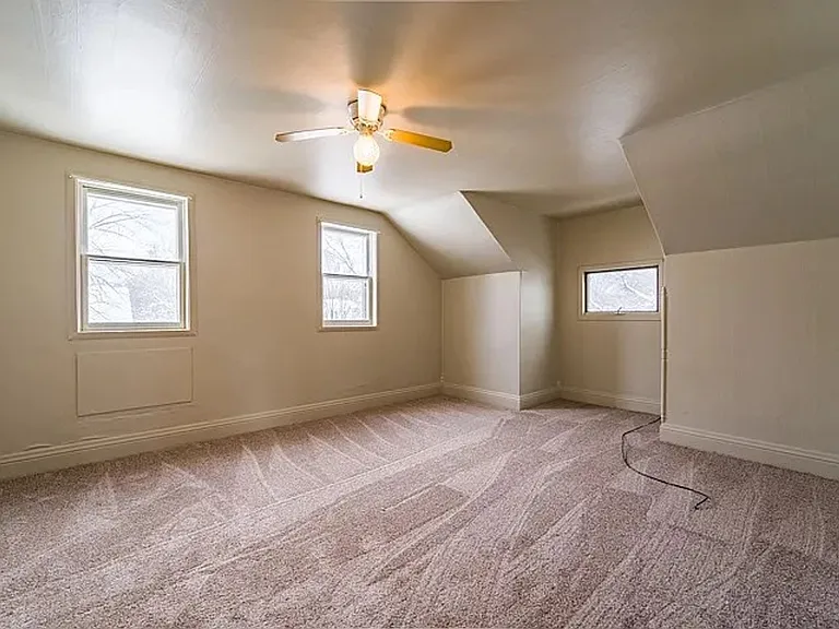 629 Park Ave — Photo 6