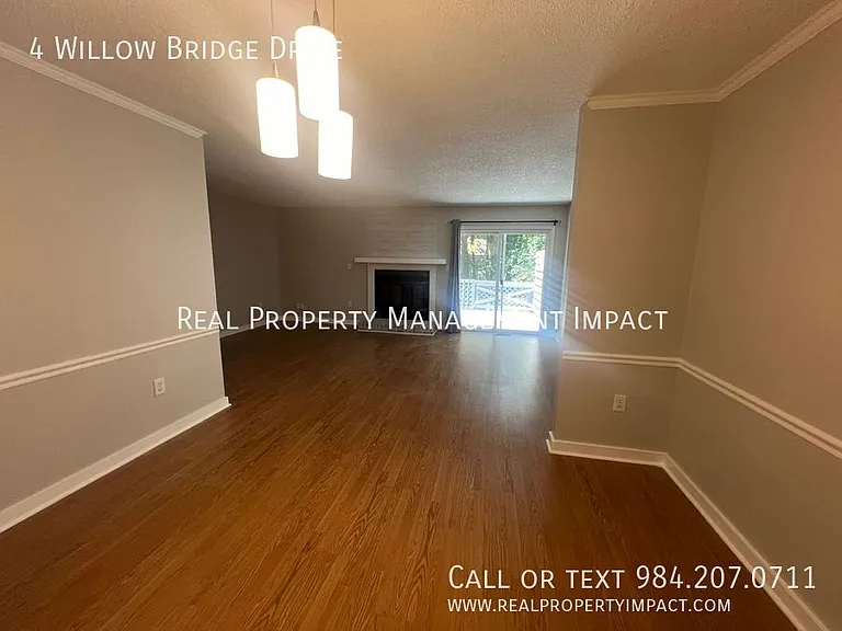 4 Willow Bridge Dr — Photo 16