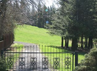 39750 E Hist Columbia River Hwy, Corbett, OR 97019