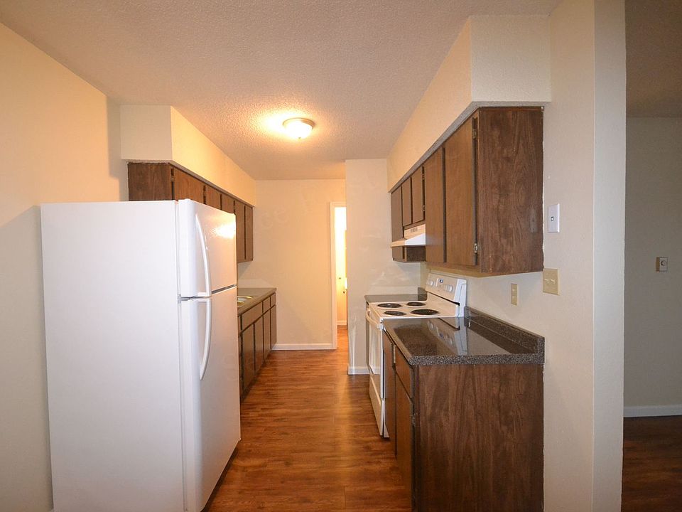 DOGWOOD APARTMENTS 912 N Walnut Ave Republic MO Zillow