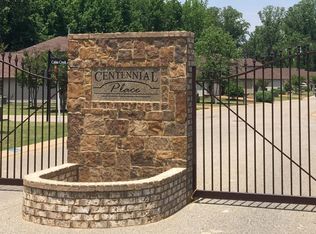 47 Whisper Creek Dr, Jackson, TN 38305