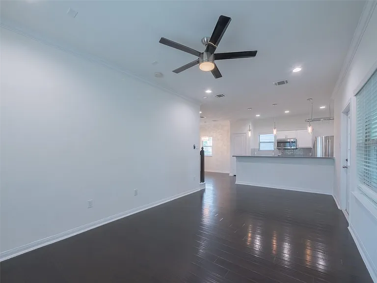 1113 Bunton St — Photo 11