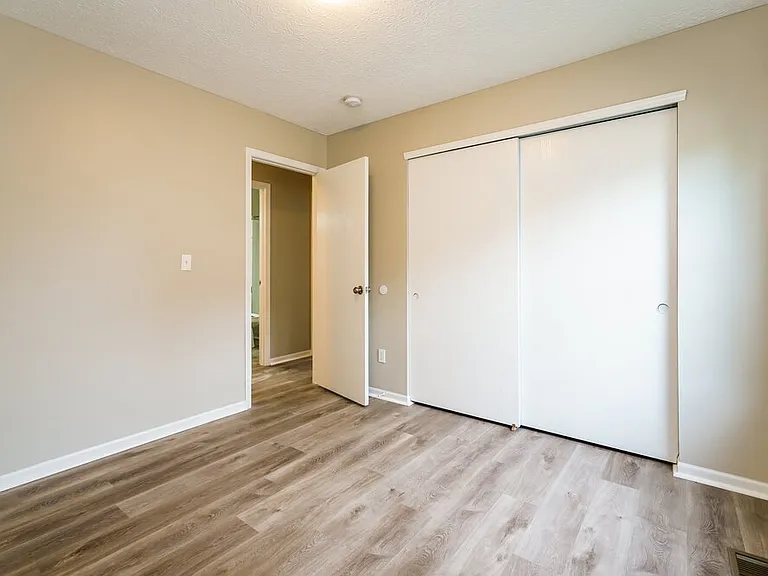 4634 Teller St — Photo 14