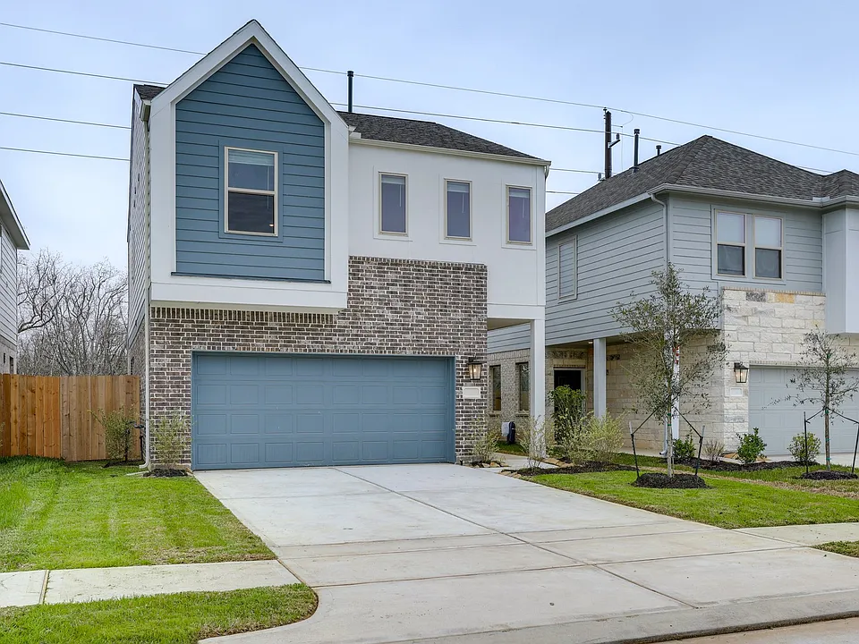 31915 Bromley Fern Dr