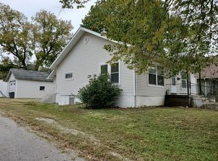 401 Linn St, Trenton, MO 64683