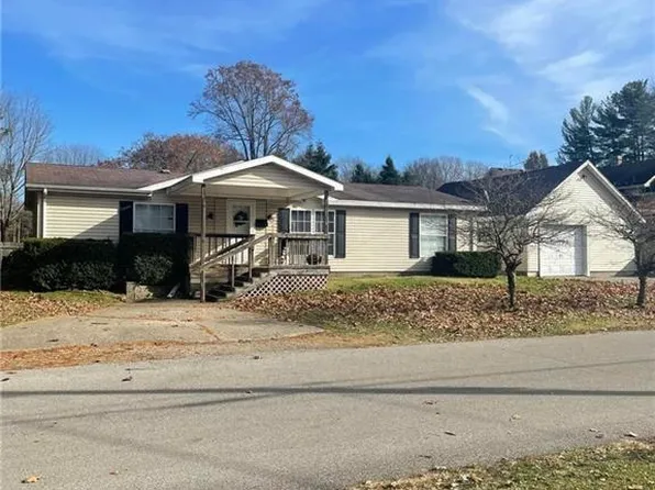 420 11th St, Covington, IN 47932