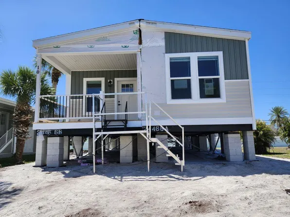 10 Flamboyant St #10, Nokomis, FL 34275