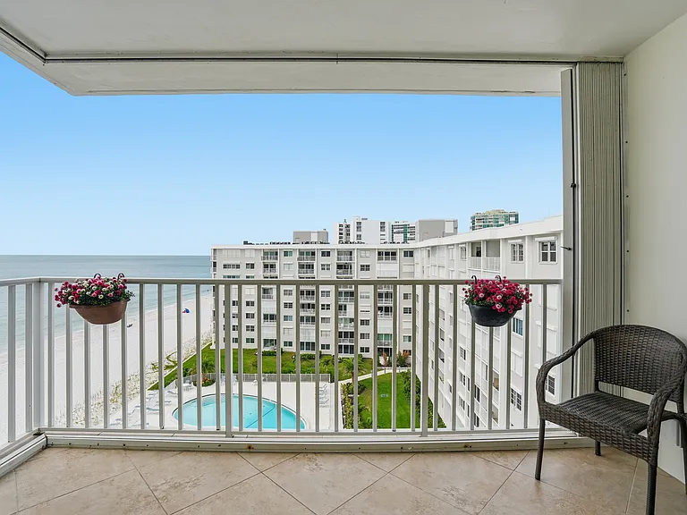 3443 Gulf Shore Blvd N #1 — Photo 36