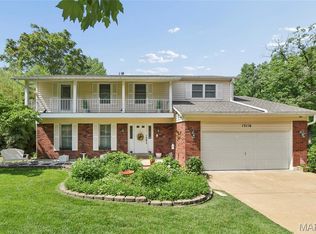 13116 Huntercreek Ridge Rd, Saint Louis, MO 63131