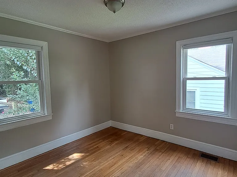 131 S Cleveland Park Dr — Photo 4