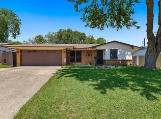 820 Warren Way, Richardson, TX 75080