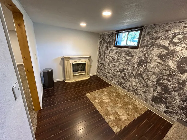 1013 E Park Ave — Photo 36