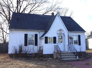 22653 S Main St, Ettrick, WI 54627