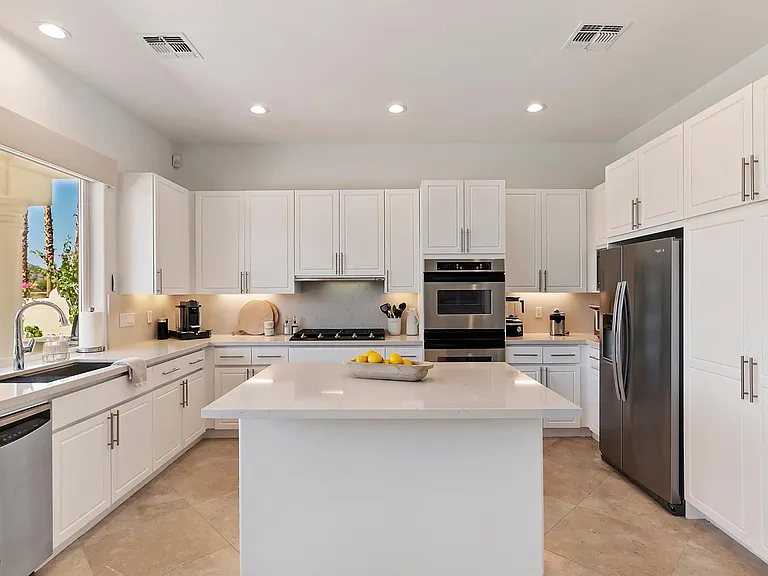 79568 Mission Dr E — Photo 13