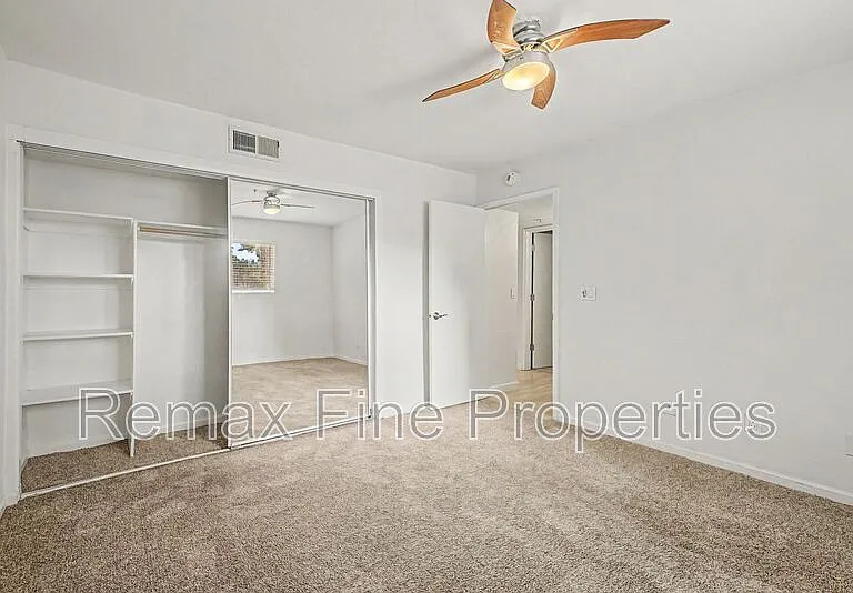 4704 E Paradise Village Pkwy N #111 — Photo 12