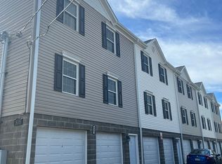 535 2nd St APT 4, California, PA 15419