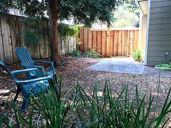 5th image of 700 Chiquita Ave APT 14