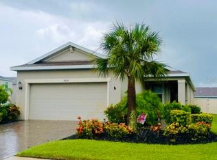 5635 Los Robles Ct, Palmetto, FL 34221
