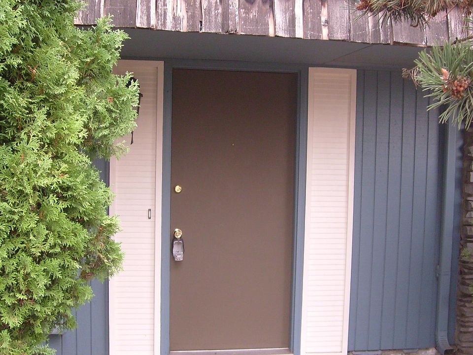 1st image of 7901 NE 117th Ave #1