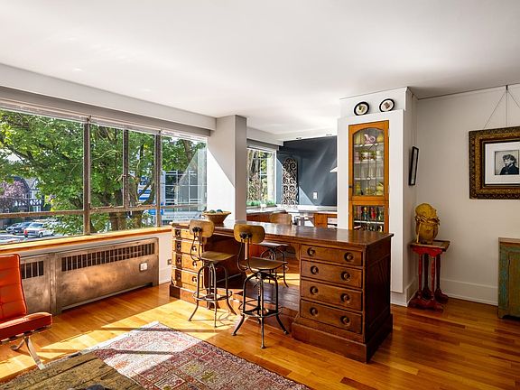5th image of 1445 Marpole Ave #309
