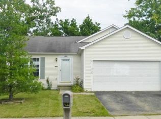 2220 Maribeth Pl, Grove City, OH 43123