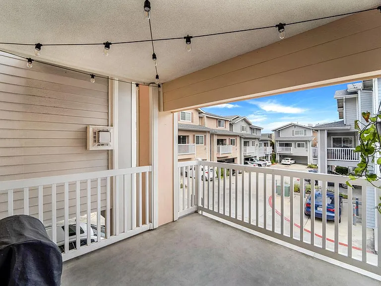5084 Guava Ave #111 — Photo 24
