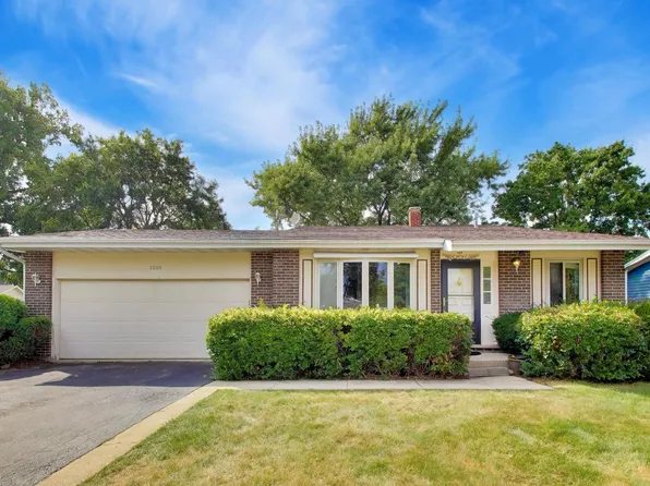 1009 Beverly Ct, Lombard, IL 60148