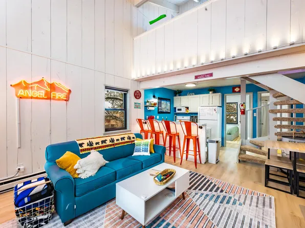 25 Jackson Hole Rd #323, Angel Fire, NM 87710