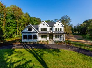 1441 Crowell Rd, Vienna, VA 22182