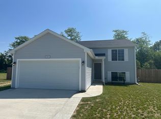 58603 Pond View Ln, Three Rivers, MI 49093