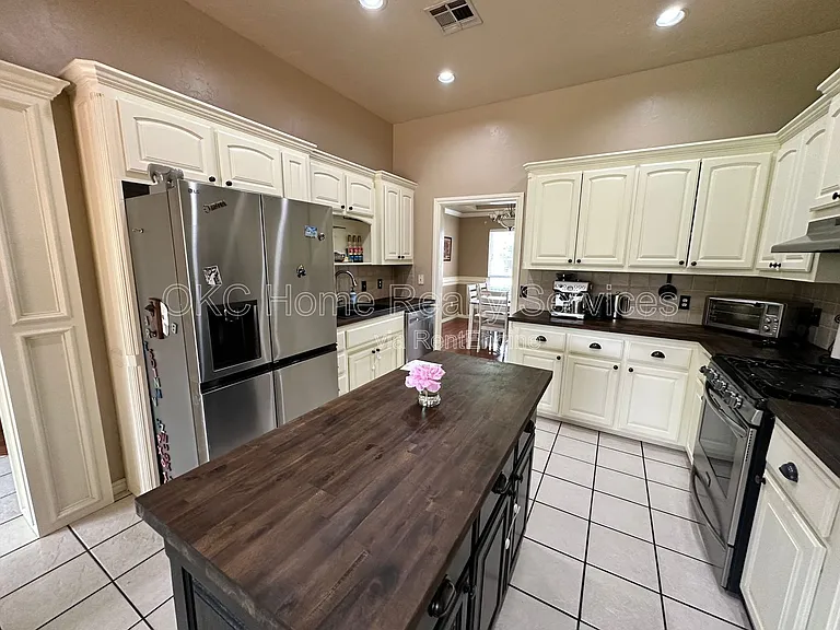1440 W Agate Way — Photo 7