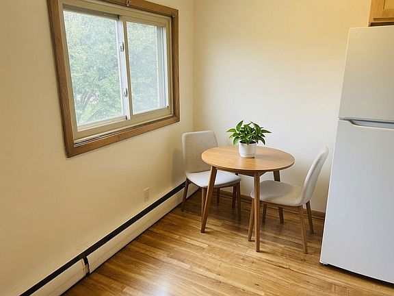 5th image of 4200 1st Ave S #9
