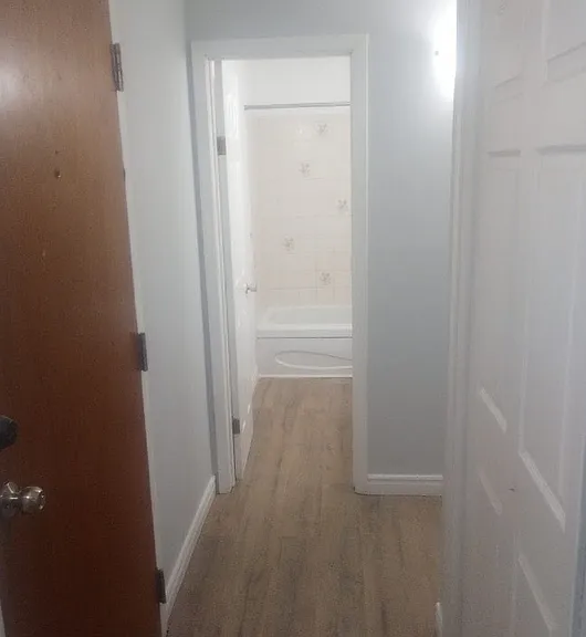 2 York St N #301 — Photo 7