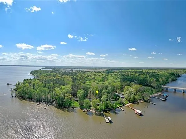 16540 Chickahominy Bluff Rd, Williamsburg, VA 23185