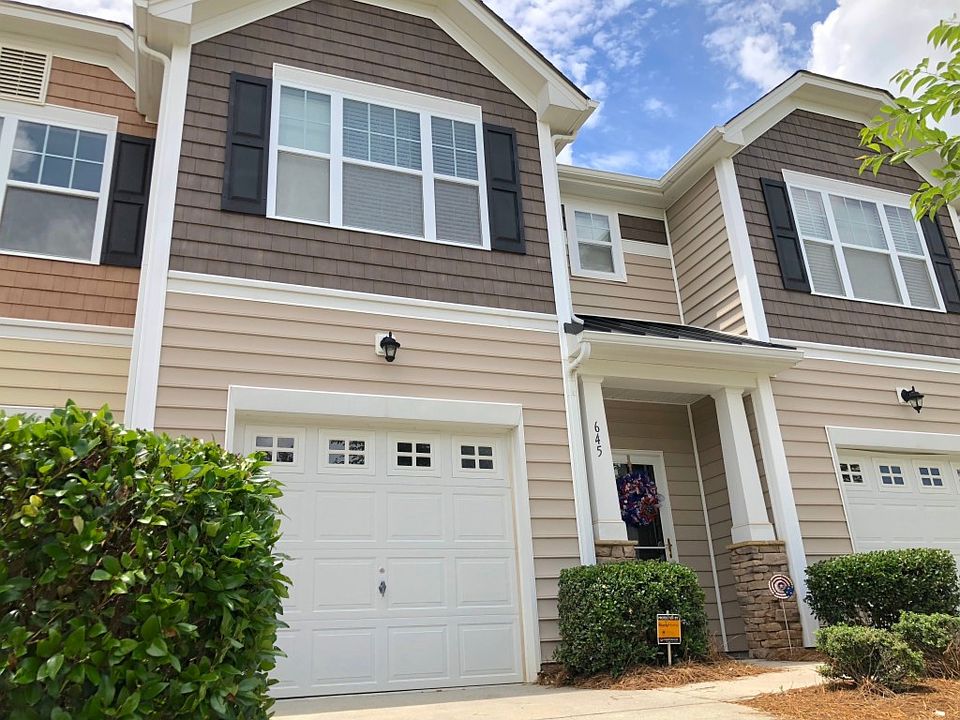 1st image of 645 Hicklin Dr