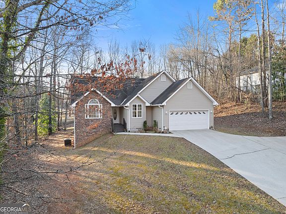 5th image of 296 Modoc Dr