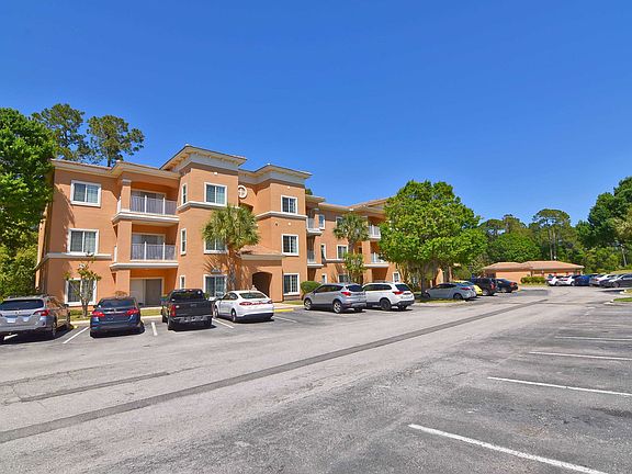 2nd image of 535 Florida Club Blvd APT 202