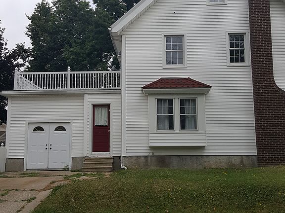 3rd image of 1384 Aster Ave