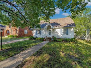 651 N Broadview Ave, Wichita, KS 67208