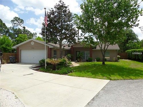 1st image of 3700 Pine Cir